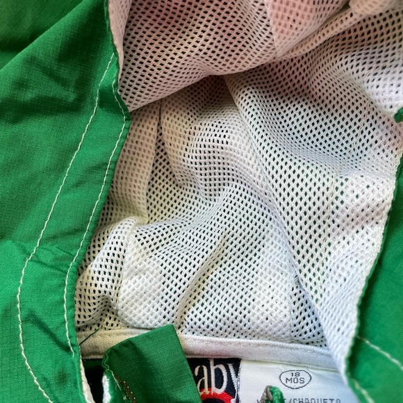 3/$20 Baby Q 18 month thin fall zip up jacket green mesh lining in hood - Picture 3 of 6